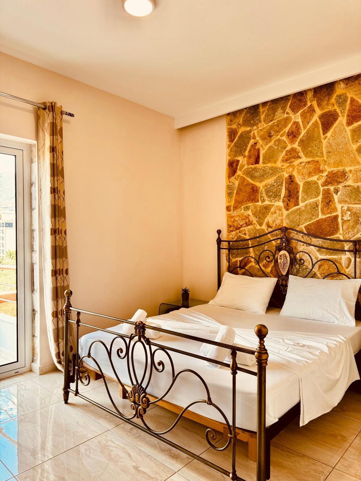 Villa Merkuri هيماري المظهر الخارجي الصورة